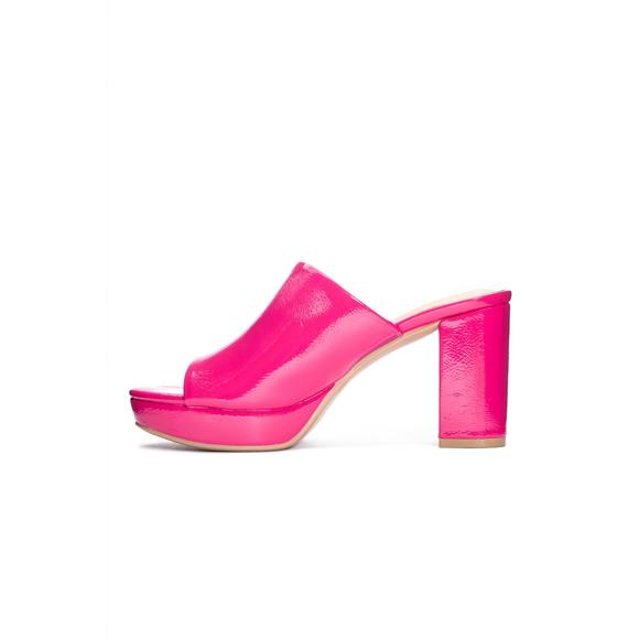 NEW CHINESE LAUNDRY get on platform heels in fuchsia - Picture 5 of 5